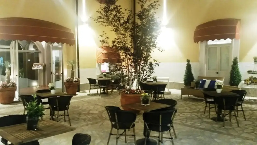 Hotel photo 17