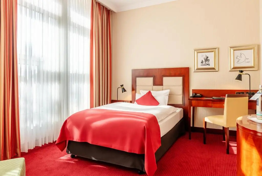 Standard Single room