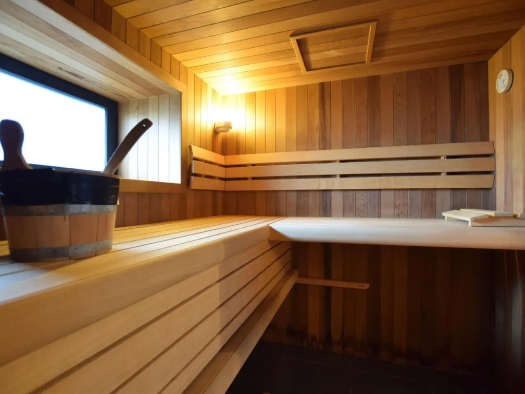 Modern Cottage in Vaux-sur-Sure with Sauna - фото 24
