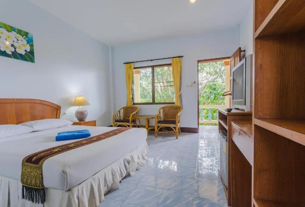 Superior Double room (full double bed)