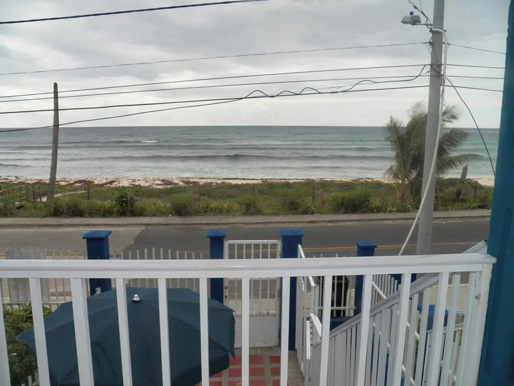 Sound Bay Beach Apartment