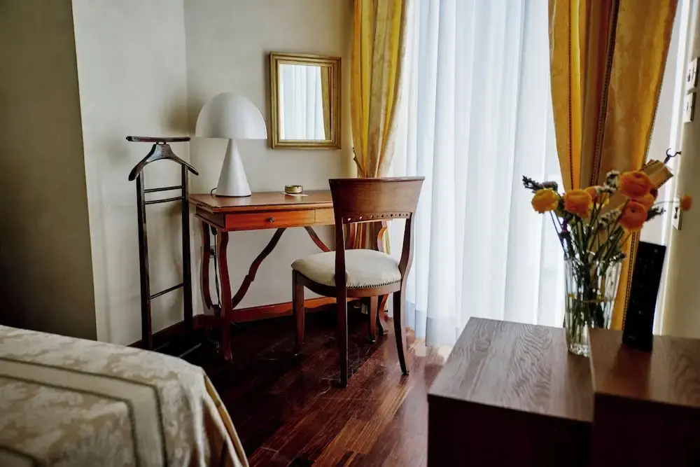 Standard Triple room with balcony