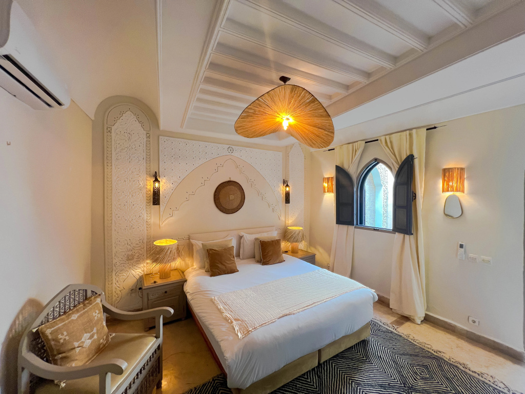 Riad Jonan — 5