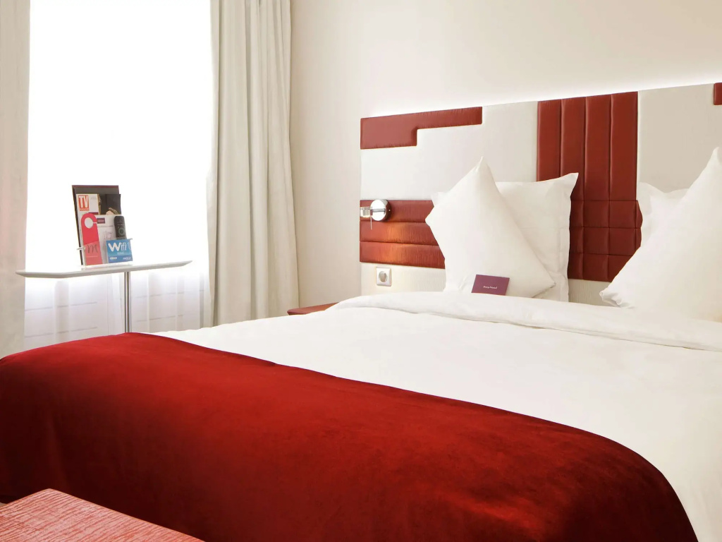 Отель Mercure Paris Opéra Faubourg Montmartre в Париже