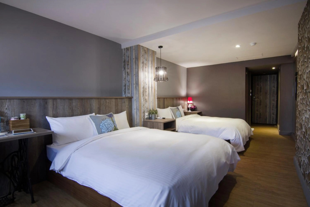 Artch Inn — 3