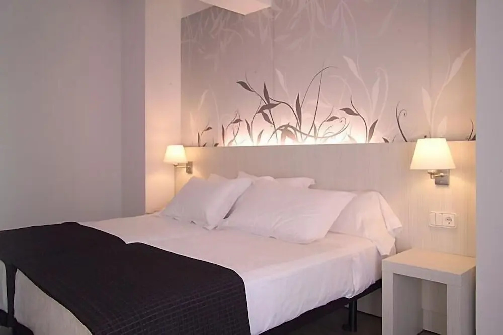 Hotel Mediterrani - Chambres