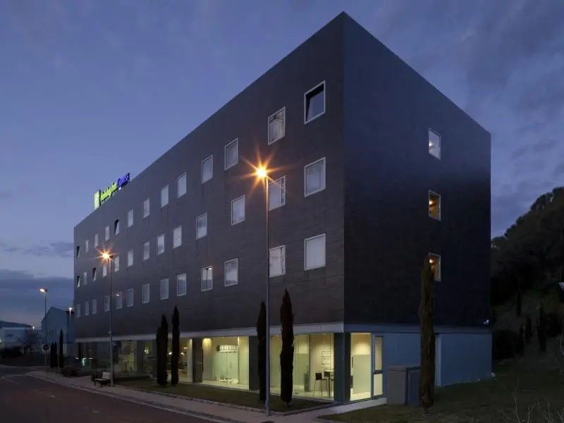 Holiday Inn Express Pamplona by IHG - Chambres