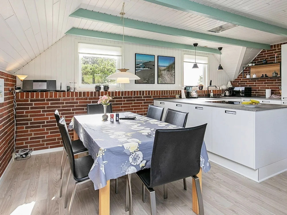 Cozy Holiday Home in Søndervig With Sauna - фото 18