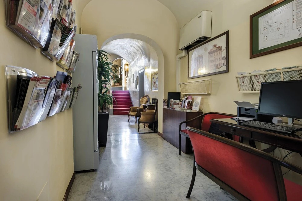 Privilege Hotel - Général