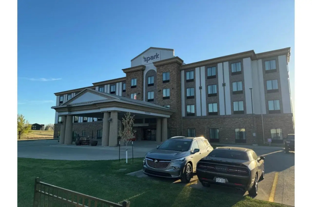 Spark by Hilton Glendive