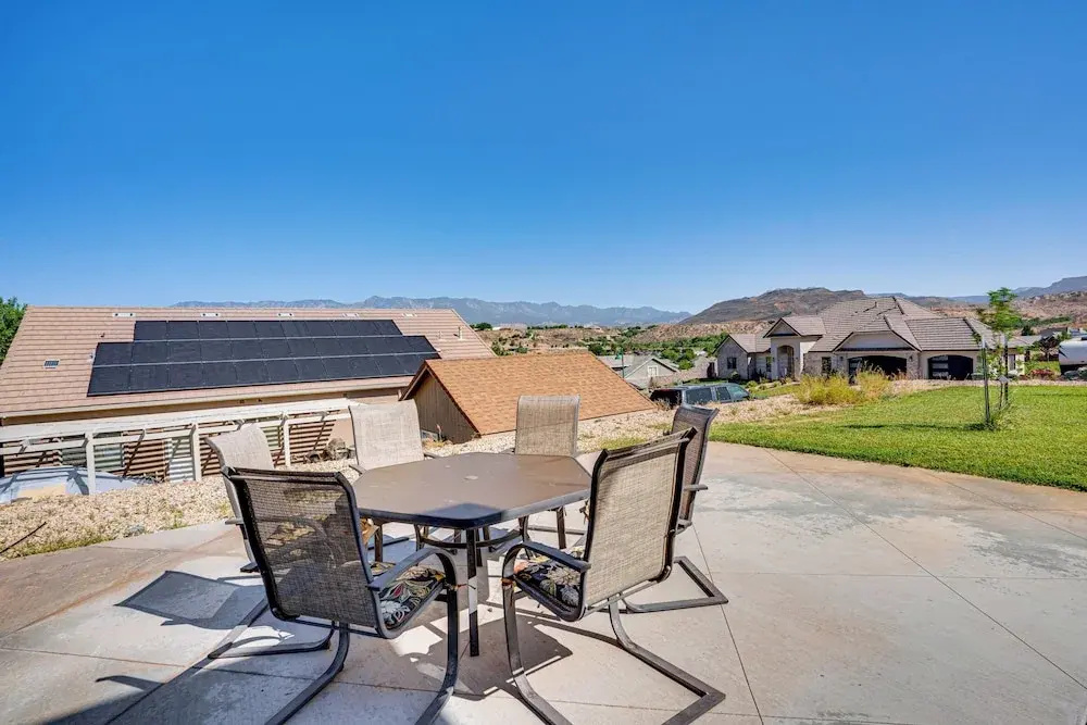 La Verkin Family Apartment - 21 Miles to Zion!