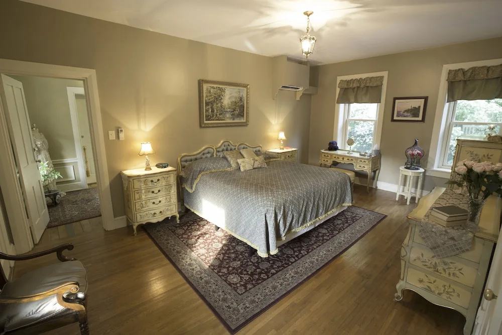 Standard room with balcony