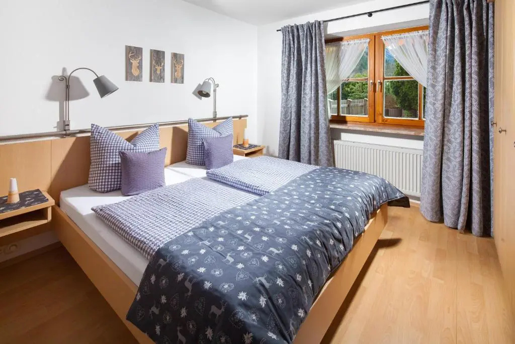 Gästehaus und Ferienwohnungen Egglerlehen - Chambres