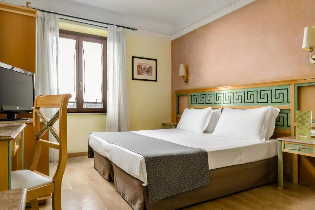 Double room (full double bed)