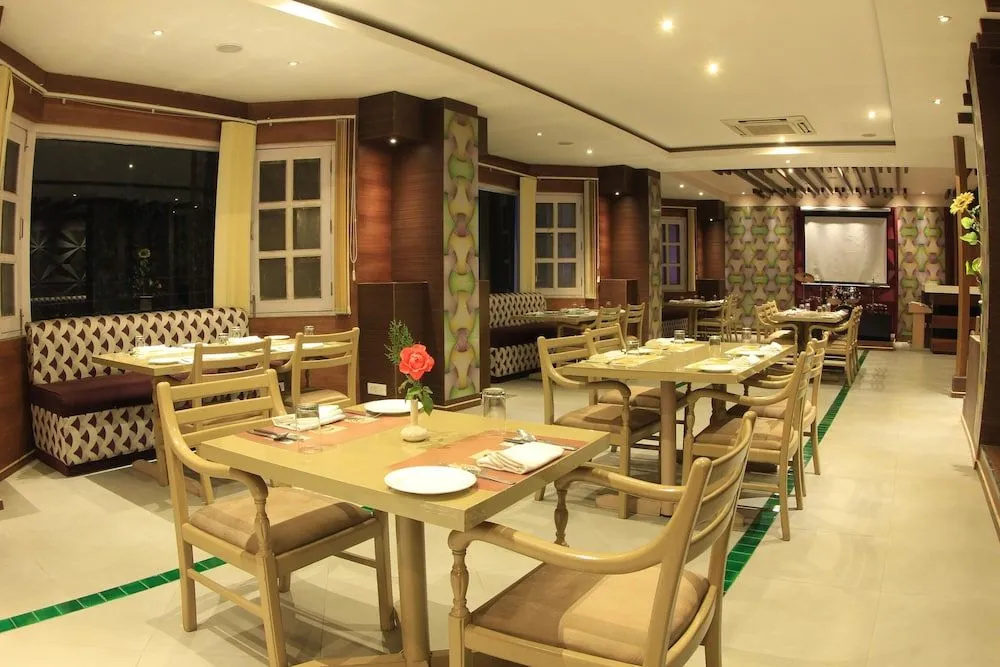 Hotel Piccadily Manali - Général