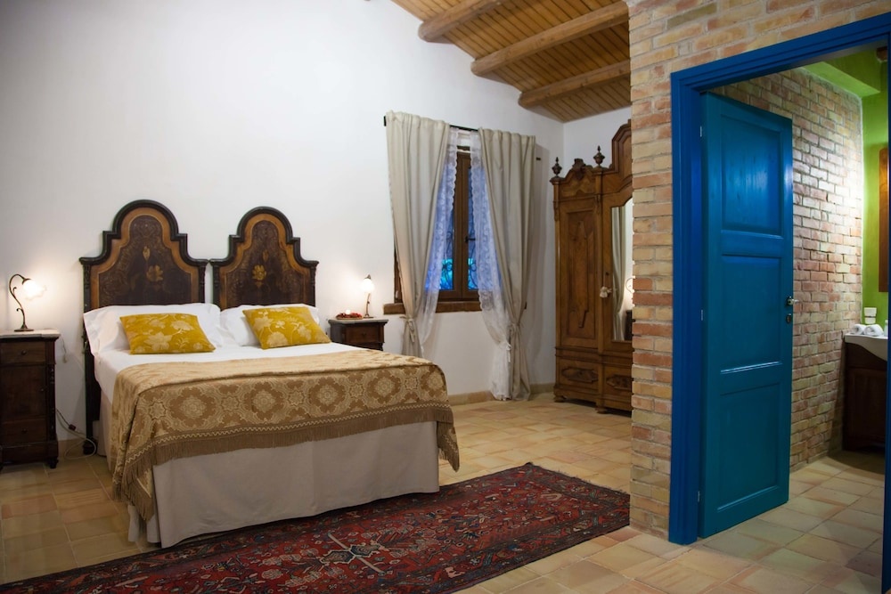 Casa Go'El — 5