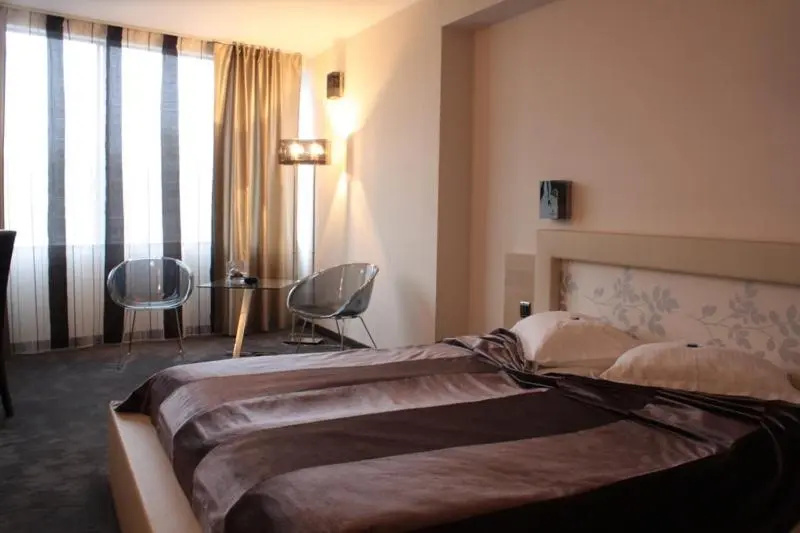 Cosmopolitan Hotel & Wellness - Chambres