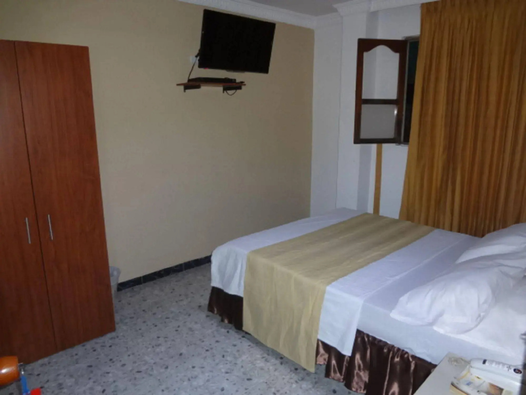 Hotel photo 2