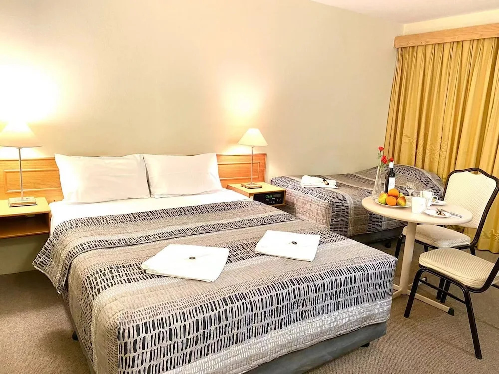 Classic Double room with courtyard view