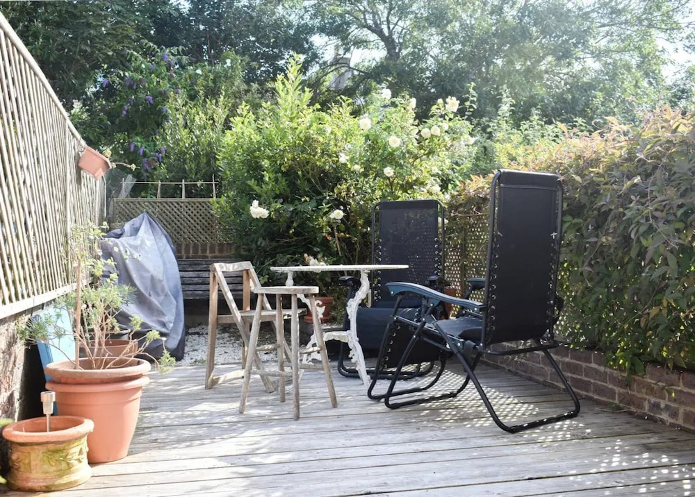 Cosy Hanover Garden Flat With a Stunning View