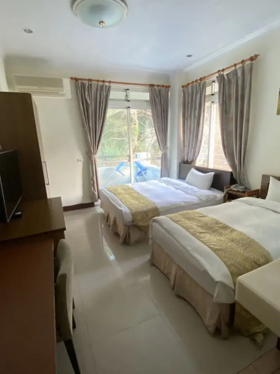Standard Double room with balcony (twin beds)
