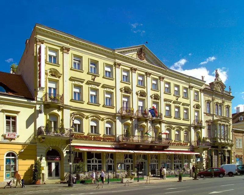 Pannonia Hotel - Chambres