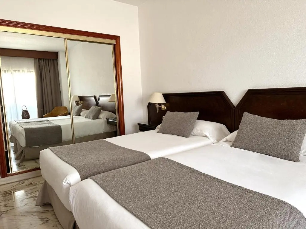 Hotel Turia Valencia - Chambres