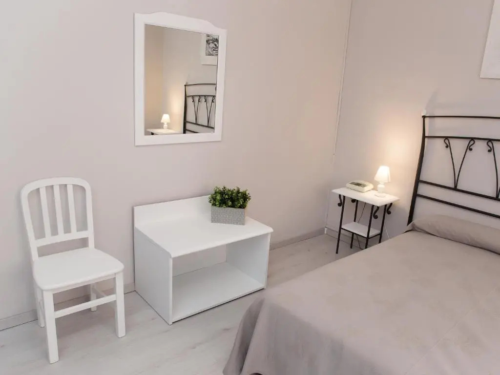 Pietra Pomice Hotel - Chambres