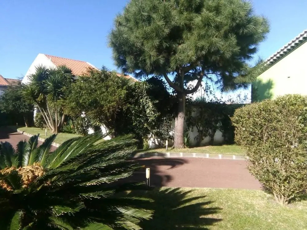 Villa - Sleeps 4 & Free Parking