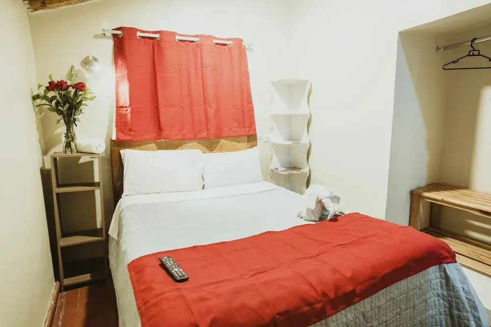 Classic Double room (full double bed)