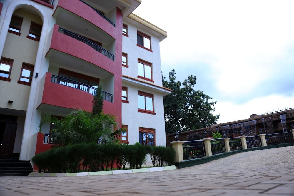 Dina Apartments UG image