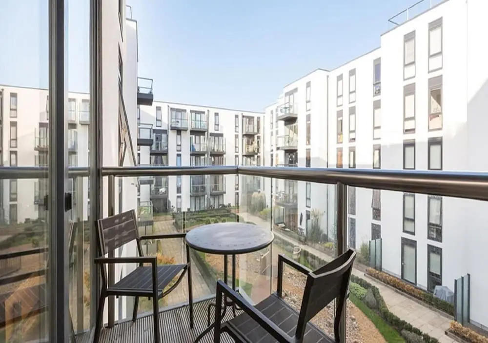Balcony & Terrace