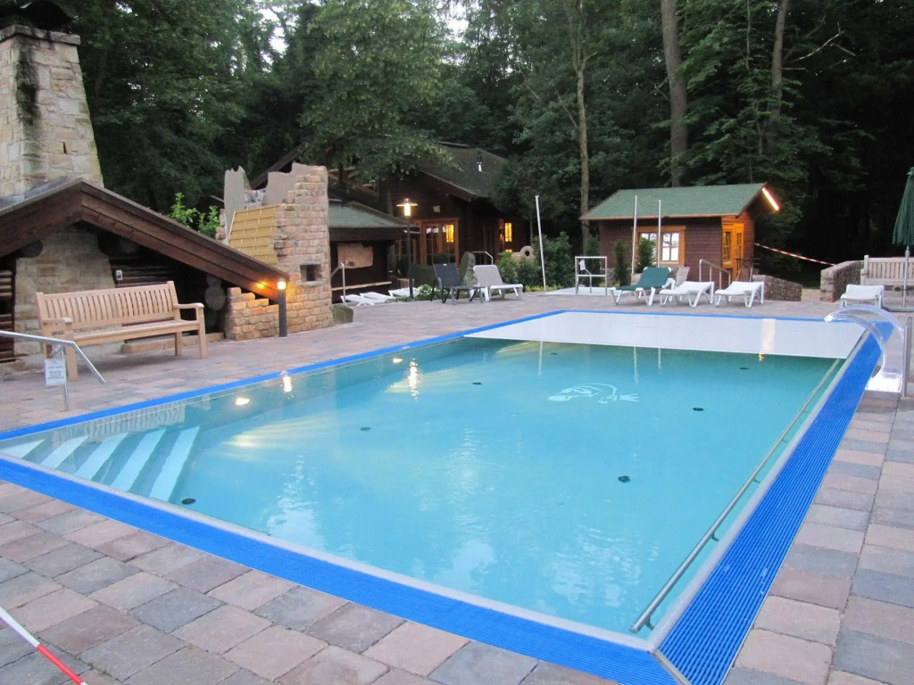 Waldhotel Tannenhäuschen - Général