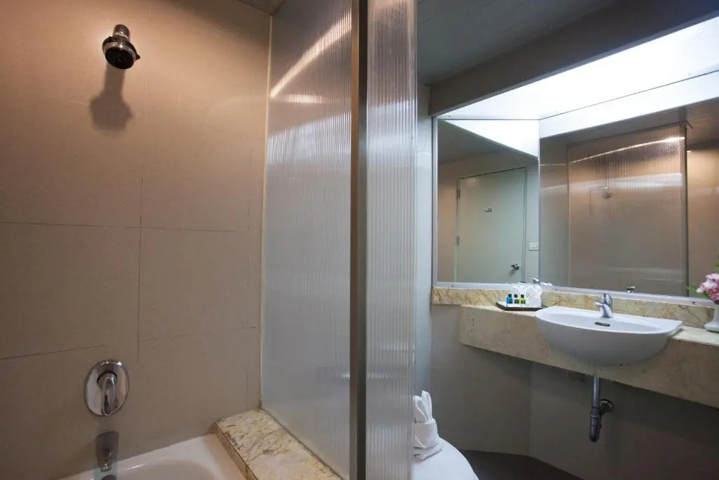 Phuket Merlin Hotel - Chambres
