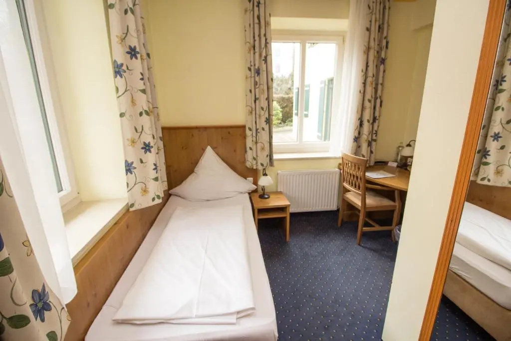Hotel-Pension Marienhof - Chambres