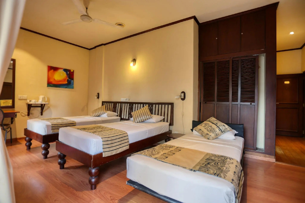 Deluxe Triple room