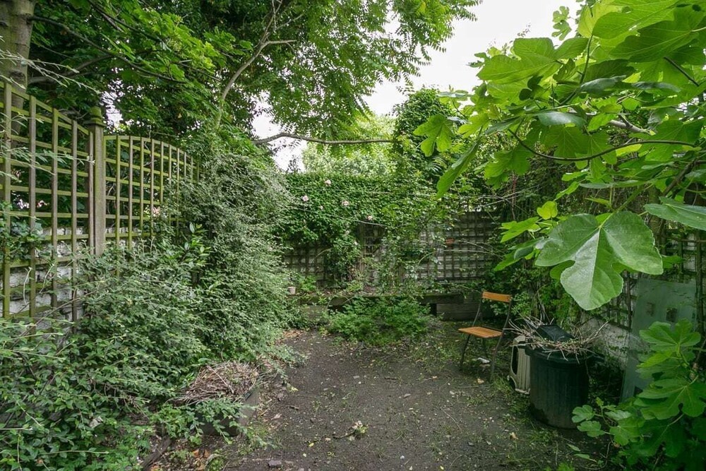Cosy and Bright 2 Bed apt W/garden in Whitechapel