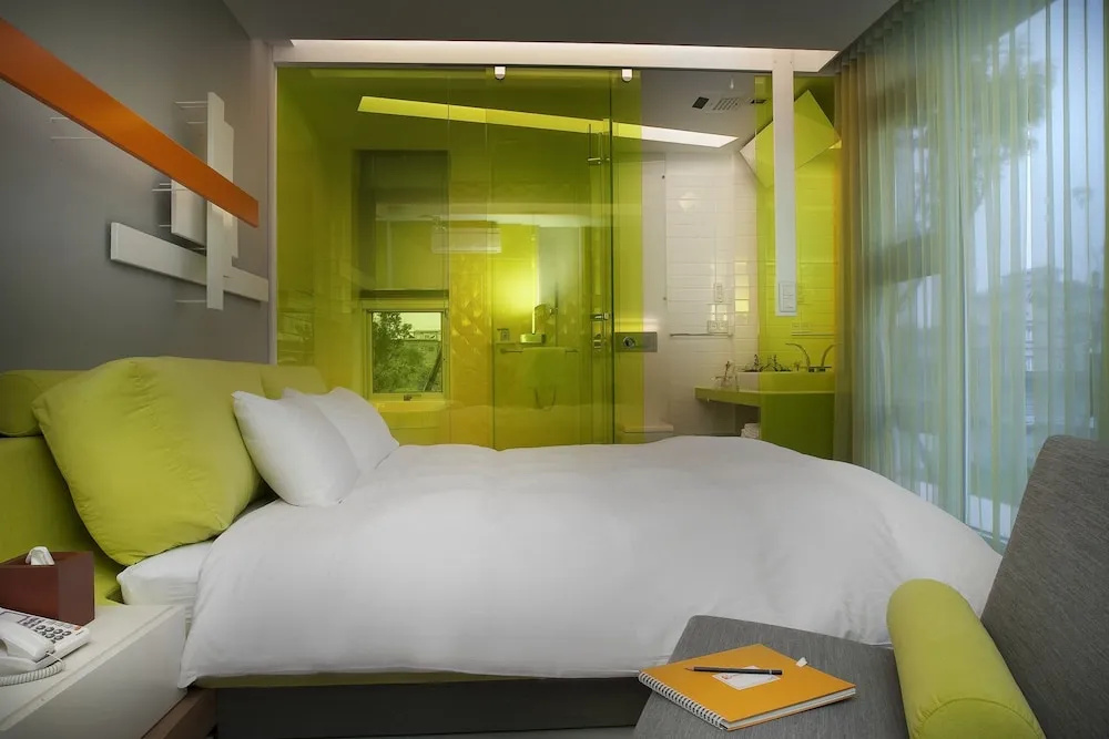 Standard Double room with balcony (full double bed)