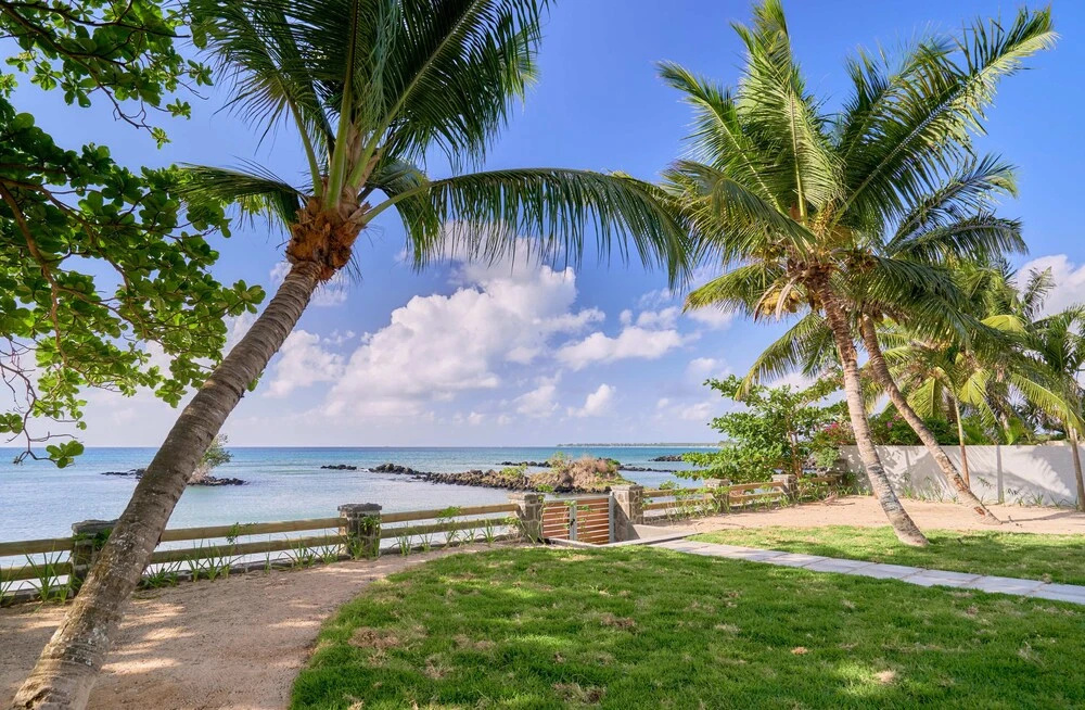 Beach & Waterfront