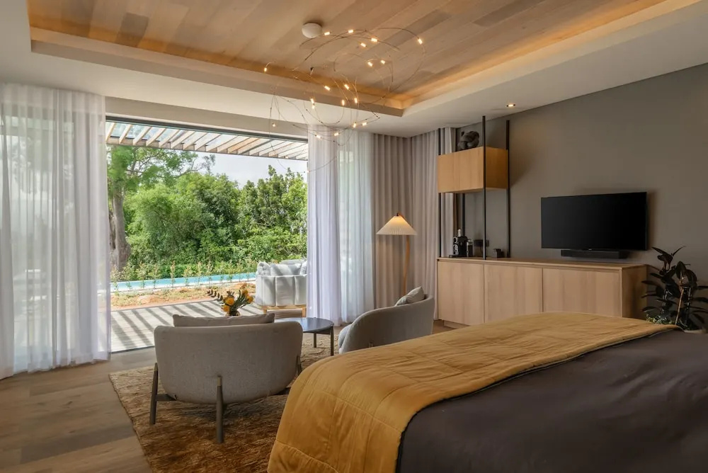 Premium Suite