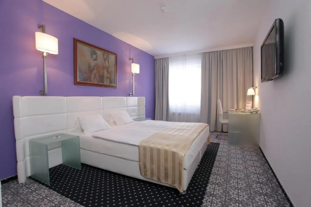 Hotel Phoenix - Chambres