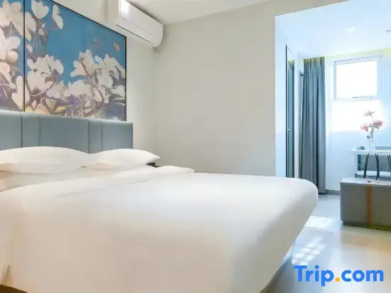 Superior Double room (full double bed)