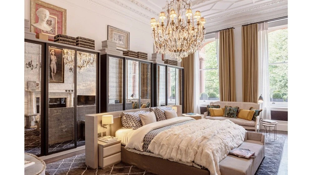 Exclusive residence at Cadogan Square I