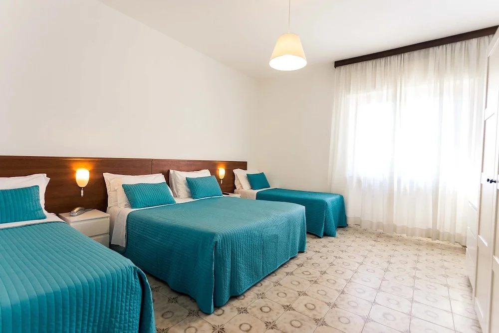 Standard Quadruple room with balcony
