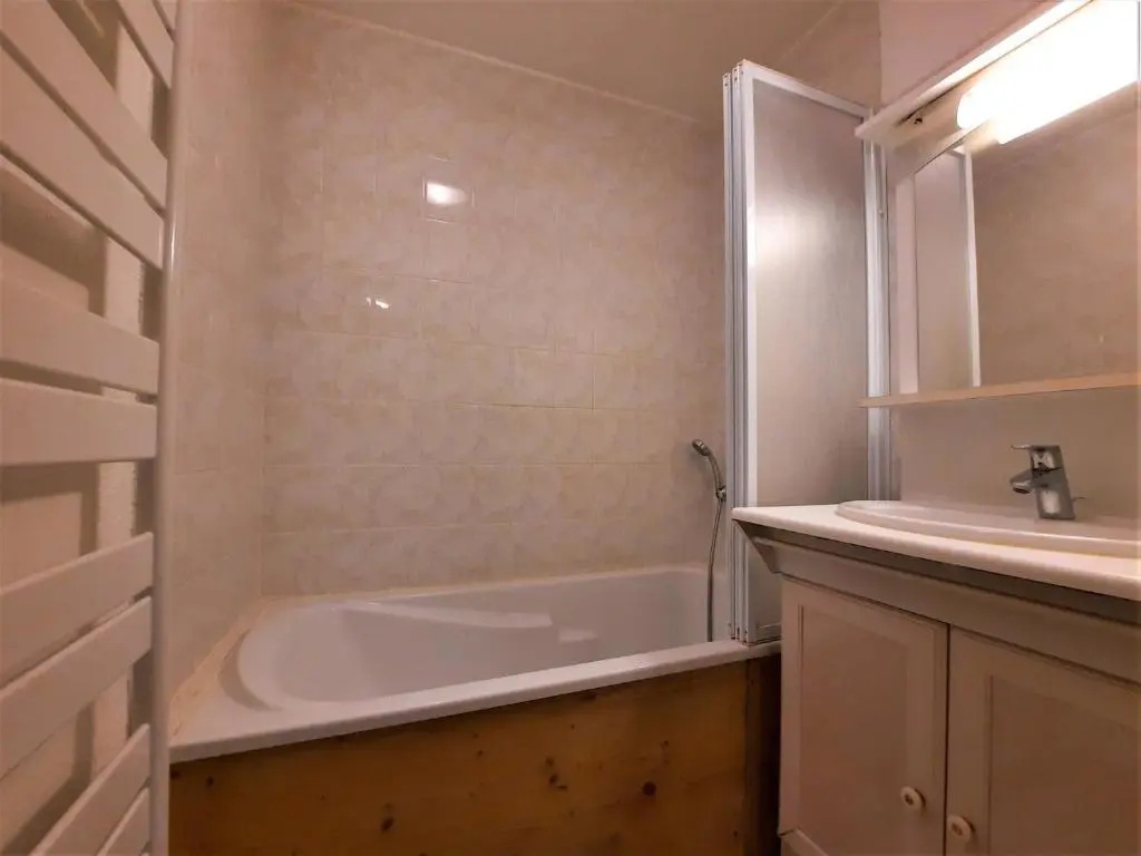 Afficher la photo 7 — Appartement Les Menuires, 2 pièces, 6 personnes - FR-1-452-97