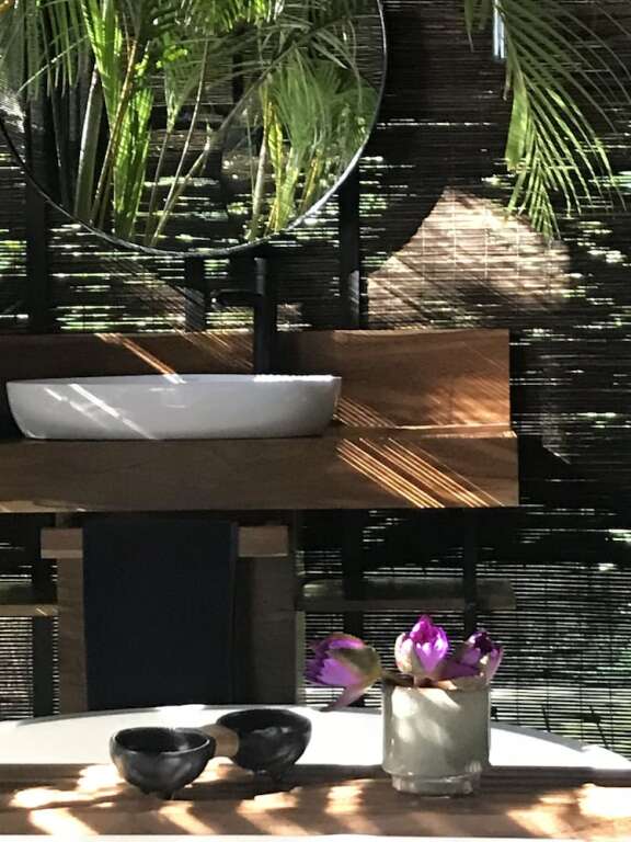 Kaju Green Eco Lodges Hotel