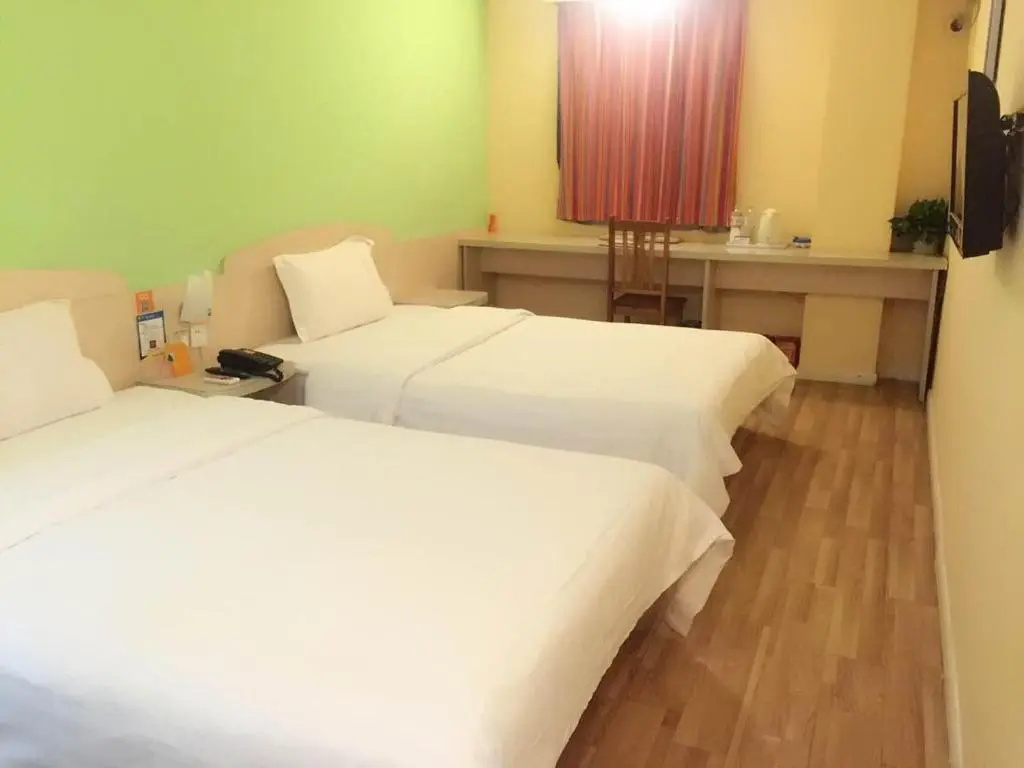 Business Double room (twin beds)