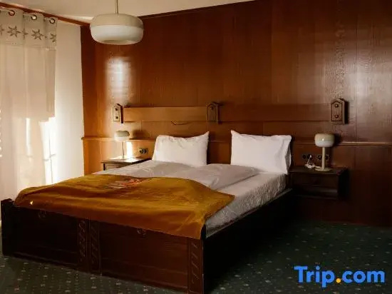 Grichting Hotel & Serviced Apartments - Chambres