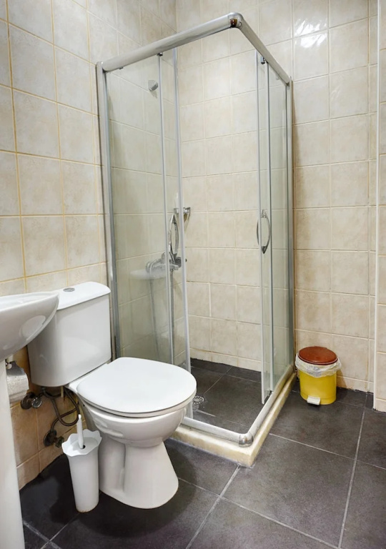 Economy Double room with city view (twin beds)