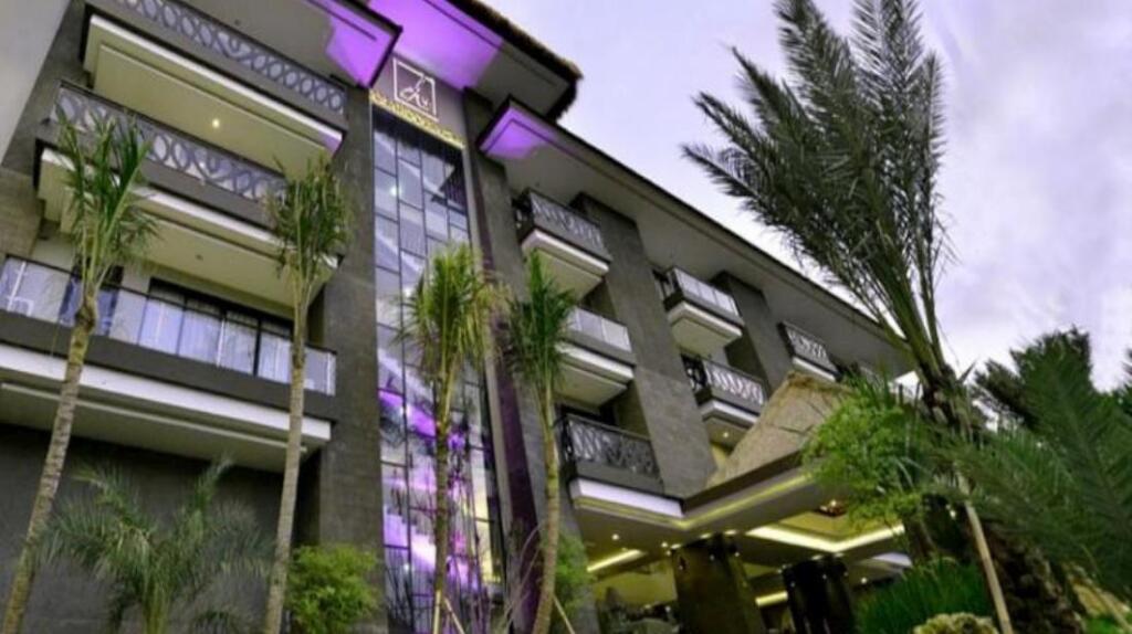 Amaroossa Suite